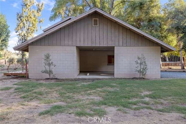 Detail Gallery Image 8 of 40 For 18677 Lort Dr, Visalia,  CA 93292 - 3 Beds | 2 Baths