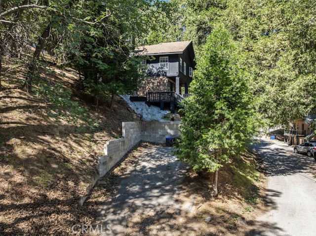 24834 Edelweiss Drive, Crestline, CA 92325