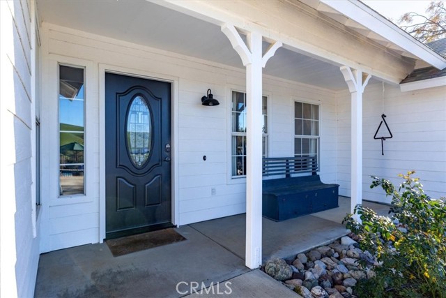 Detail Gallery Image 3 of 75 For 76945 Indian Valley, San Miguel,  CA 93451 - 7 Beds | 5/1 Baths