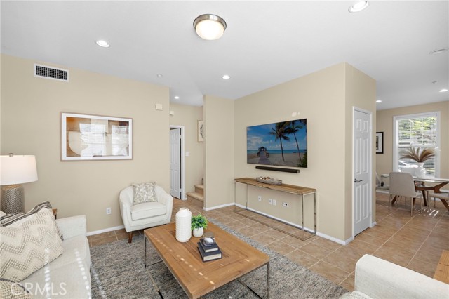 Detail Gallery Image 6 of 32 For 25 Corbin, Ladera Ranch,  CA 92694 - 2 Beds | 2/1 Baths