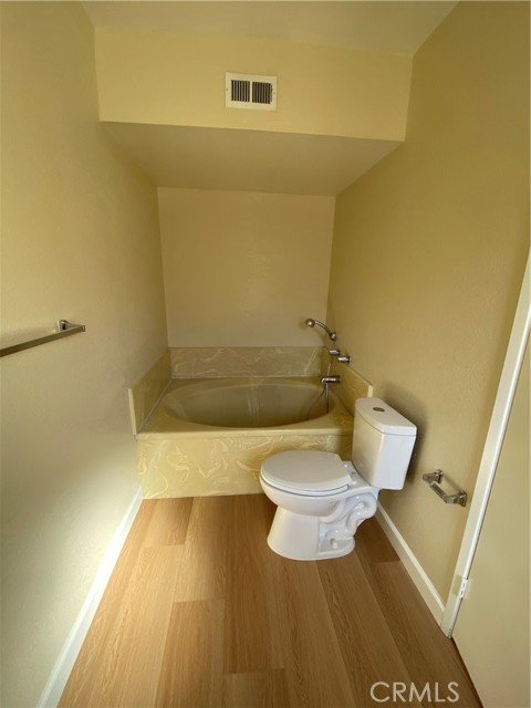 Detail Gallery Image 24 of 24 For 427 E. Mission Rd #44,  Alhambra,  CA 91801 - 2 Beds | 2/1 Baths