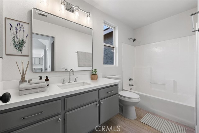 Detail Gallery Image 25 of 60 For 5640 Eisenhower Way, Palmdale,  CA 93552 - 4 Beds | 3 Baths