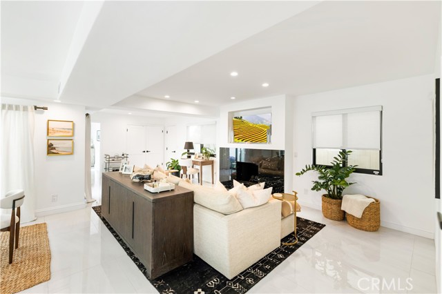 Detail Gallery Image 12 of 45 For 707 Begonia Ave, Corona Del Mar,  CA 92625 - 5 Beds | 5/1 Baths