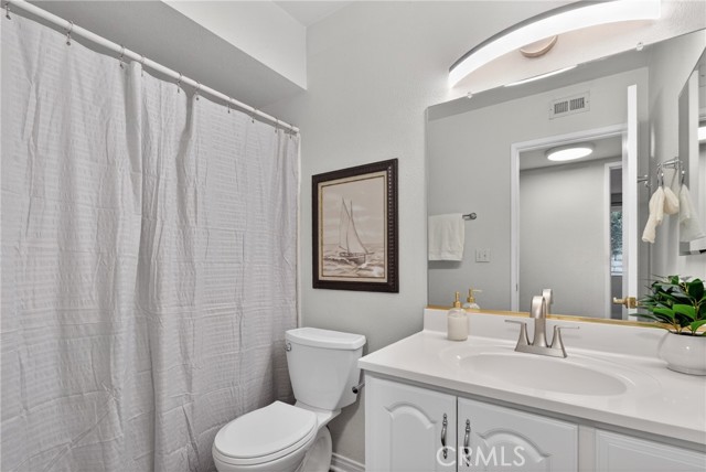 Detail Gallery Image 22 of 28 For 27026 Rio Pecos, Valencia,  CA 91354 - 3 Beds | 2 Baths