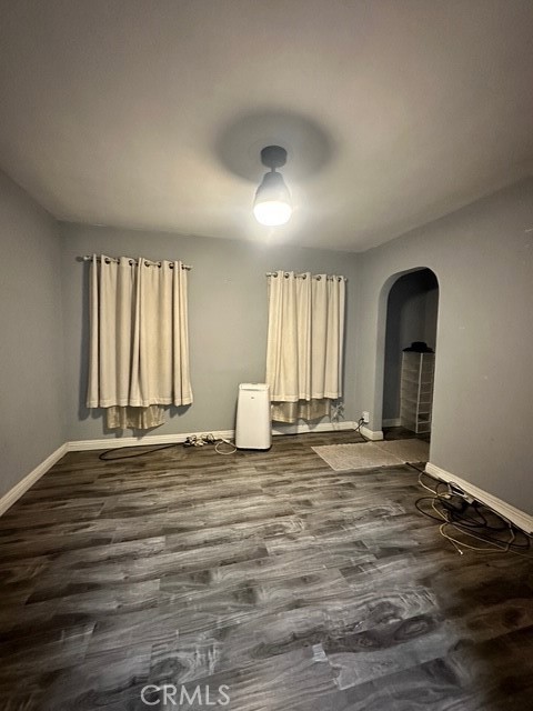 807 E 106th, Los Angeles CA: https://media.crmls.org/medias/a3d5b495-ae55-4b17-9699-8897cd95fc18.jpg