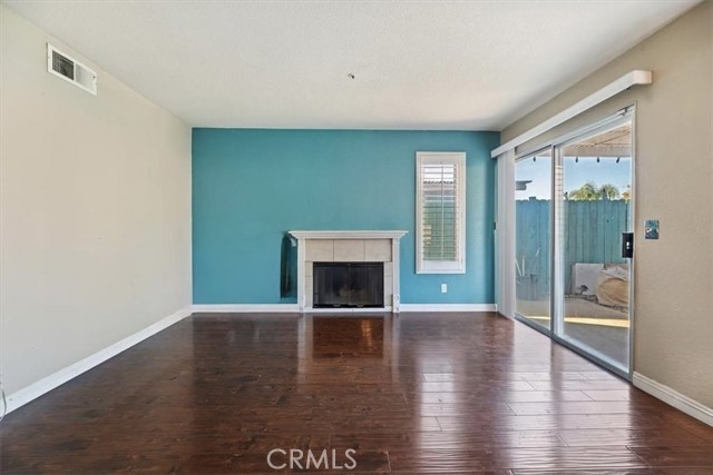 16444 Trelaney Road, Fontana CA: https://media.crmls.org/medias/a3d61e23-e78c-44ff-8236-2bc9c7866b44.jpg