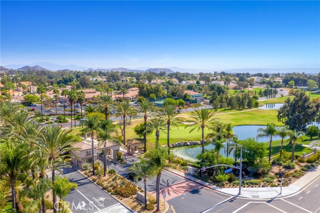 40070 Corte Fortuna, Murrieta CA: https://media.crmls.org/medias/a3d6c603-0987-487b-80e7-2413c7130ee8.jpg