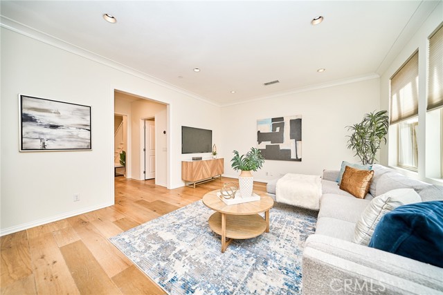 Detail Gallery Image 6 of 24 For 121 Baritone, Irvine,  CA 92620 - 3 Beds | 2/1 Baths