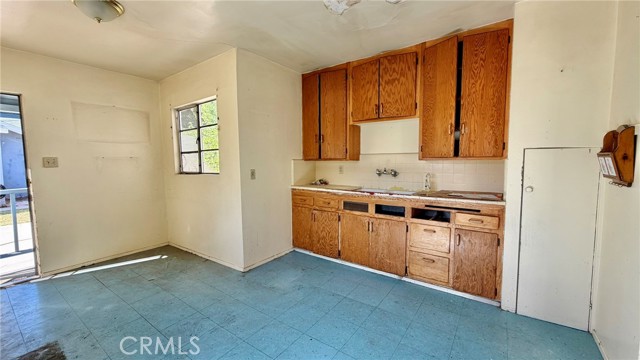 Detail Gallery Image 14 of 24 For 843 Laveta Ter, Echo Park,  CA 90026 - 4 Beds | 2 Baths