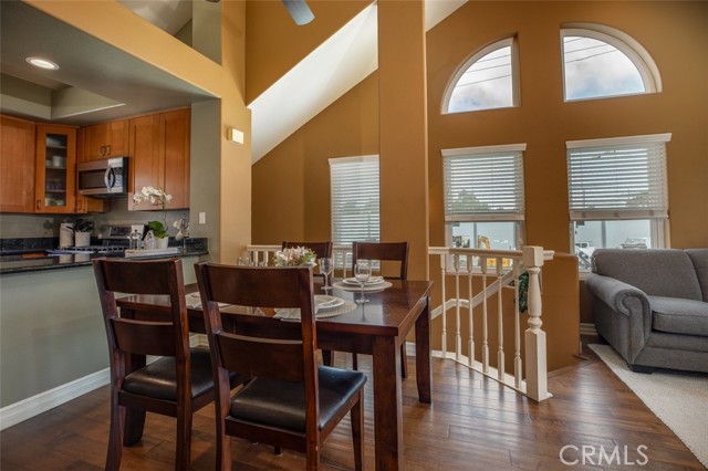 Detail Gallery Image 11 of 34 For 754 Joann St #B,  Costa Mesa,  CA 92627 - 3 Beds | 2 Baths