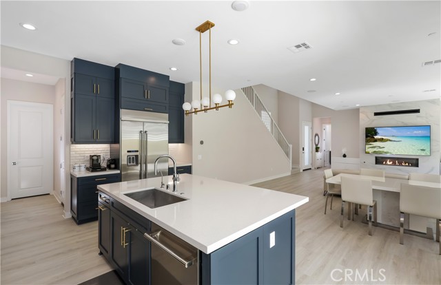230 Holliston, Lake Forest CA: https://media.crmls.org/medias/a3d92805-6058-473c-bb65-eee934850140.jpg