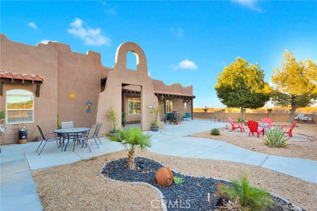 4575 Kreuer Road, Phelan CA: https://media.crmls.org/medias/a3d951e0-f73f-4d27-9085-de878fadfa28.jpg