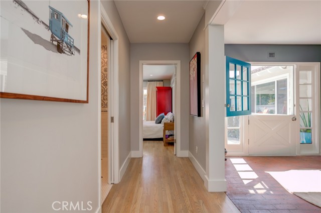 Detail Gallery Image 34 of 40 For 138 Paseo De Gracia, Redondo Beach,  CA 90277 - 3 Beds | 4 Baths