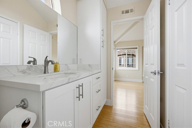 Detail Gallery Image 13 of 25 For 41 via Athena, Aliso Viejo,  CA 92656 - 2 Beds | 2 Baths