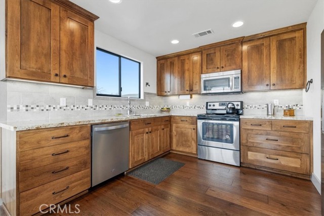 Detail Gallery Image 4 of 53 For 698 Vaquero Road, Templeton,  CA 93465 - 2 Beds | 2 Baths