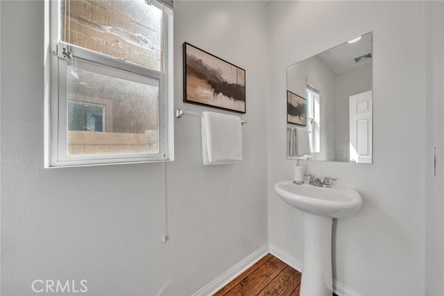 7265 Enclave Drive, Eastvale CA: https://media.crmls.org/medias/a3d9ca17-aed8-40c0-99c7-51a2d3d881b2.jpg