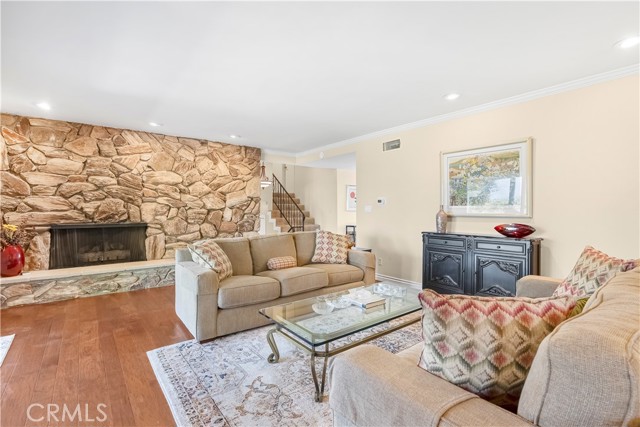 5 Bed Home for Sale in Calabasas, California