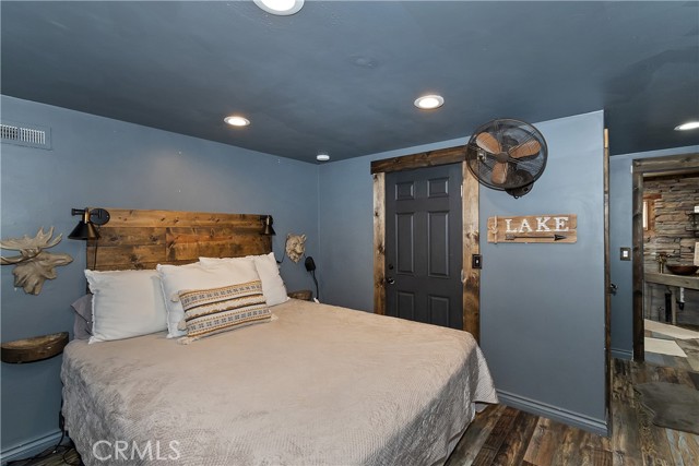 Detail Gallery Image 38 of 42 For 533 Sunderland, Lake Arrowhead,  CA 92352 - 3 Beds | 3/1 Baths