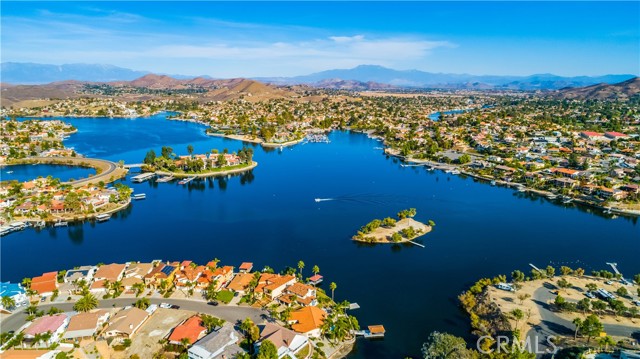 Detail Gallery Image 21 of 24 For 22226 San Joaquin Dr, Canyon Lake,  CA 92587 - – Beds | – Baths