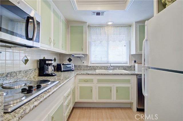 Detail Gallery Image 13 of 53 For 89 Calle Aragon #F,  Laguna Woods,  CA 92637 - 2 Beds | 1 Baths