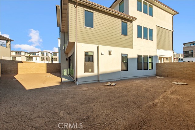 Detail Gallery Image 28 of 40 For 209 Mask, Irvine,  CA 92618 - 5 Beds | 5 Baths