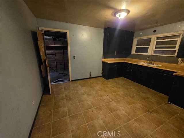 Detail Gallery Image 5 of 17 For 212 Sonoma Ave, Chowchilla,  CA 93610 - 2 Beds | 1 Baths