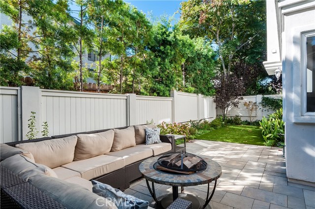 1910 Nelson Avenue, Redondo Beach, California 90278, 4 Bedrooms Bedrooms, ,3 BathroomsBathrooms,Residential,Sold,Nelson,SB17243163