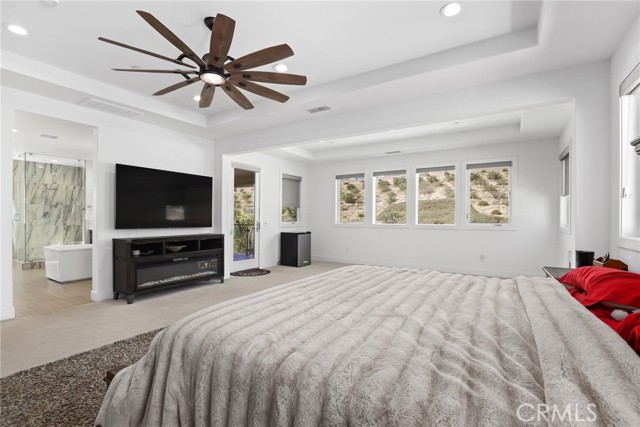 20535 W Bluebird Court, Porter Ranch CA: https://media.crmls.org/medias/a3e193a9-5312-4d13-bf40-61630e78bbf2.jpg