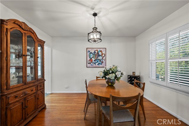 Detail Gallery Image 9 of 45 For 2937 Claremont Heights, Claremont,  CA 91711 - 3 Beds | 2/1 Baths