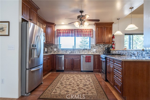 Image 9 of 46 For 7501 Yosemite Park