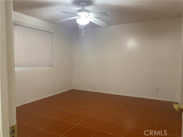 1146 East Lexington photo 21