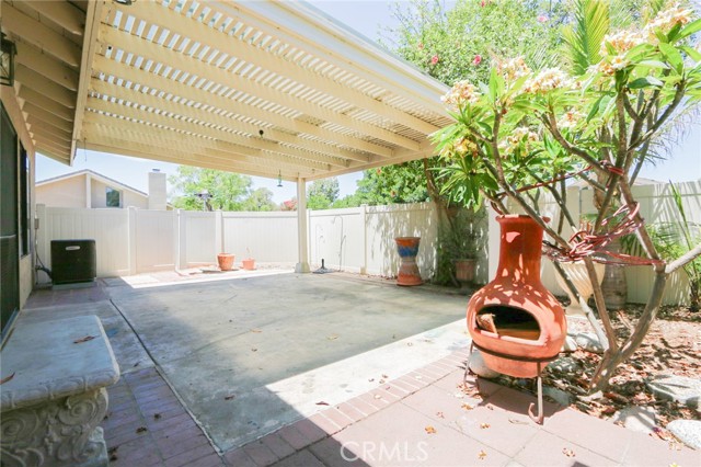 21395 Via Del Lobo, Yorba Linda CA: https://media.crmls.org/medias/a3e5e725-3931-4480-ab7f-3fe97e779cb3.jpg
