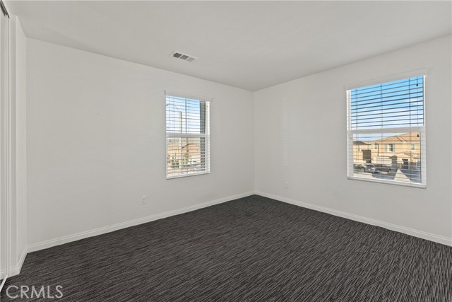 Detail Gallery Image 29 of 46 For 4011 Elderberry, Lake Elsinore,  CA 92530 - 4 Beds | 2/1 Baths