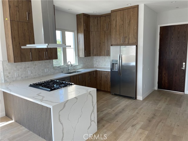 361 Myrtle Street, 203 photo 7