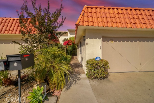 21 Via Sevilla, Rolling Hills Estates, California 90274, 3 Bedrooms Bedrooms, ,3 BathroomsBathrooms,Residential,Sold,Via Sevilla,PV24201320