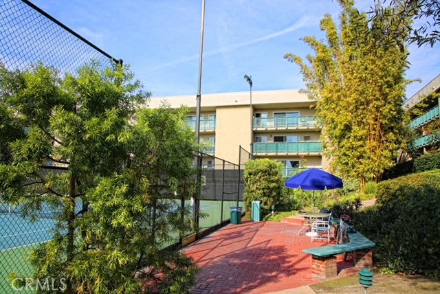 Detail Gallery Image 17 of 23 For 436 N Bellflower #206,  Long Beach,  CA 90814 - 1 Beds | 1 Baths