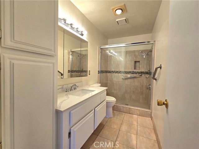 11410 Dolan Avenue, Downey CA: https://media.crmls.org/medias/a3eb06eb-627c-4d03-a351-87f12a8a7e6c.jpg