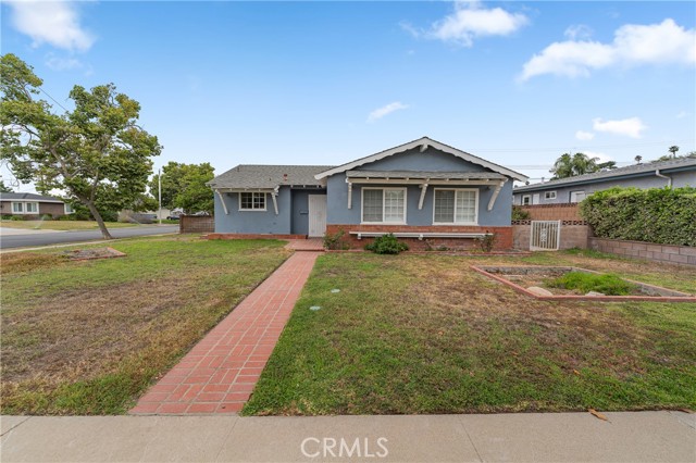 141 Cedarwood Ave, Glendora, CA 91741