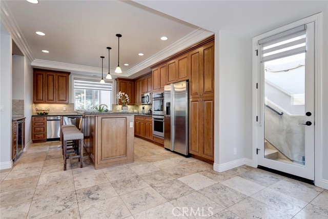 720 10th Street, Hermosa Beach, California 90254, 4 Bedrooms Bedrooms, ,3 BathroomsBathrooms,Residential,Sold,10th,SB21226543