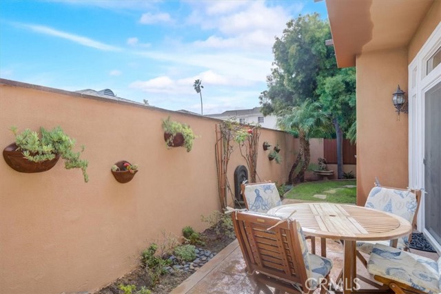 18426 Mansel Avenue, Redondo Beach, California 90278, 3 Bedrooms Bedrooms, ,3 BathroomsBathrooms,Residential,Sold,Mansel,SB23005163