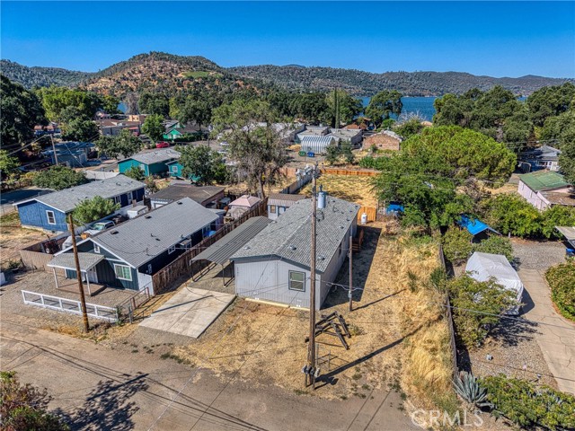 3791 Robinson Avenue, Clearlake CA: https://media.crmls.org/medias/a3eca627-9695-4608-af2d-52b76fe13e17.jpg