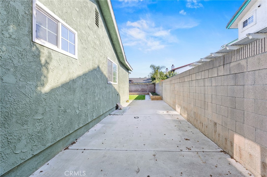 MLS #DW25267187 image #34