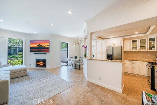 Detail Gallery Image 3 of 55 For 8162 Cape Hope Cir Ci101,  Huntington Beach,  CA 92646 - 2 Beds | 2 Baths