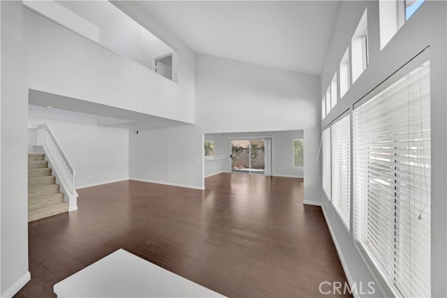 Detail Gallery Image 2 of 21 For 2565 Calle Benavente, Tustin,  CA 92782 - 3 Beds | 2/1 Baths