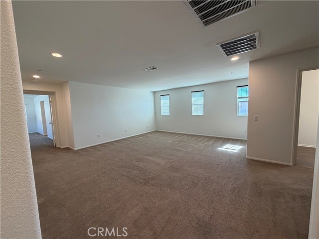 Detail Gallery Image 13 of 20 For 27828 Sand Dollar Way, Moreno Valley,  CA 92555 - 4 Beds | 2/1 Baths