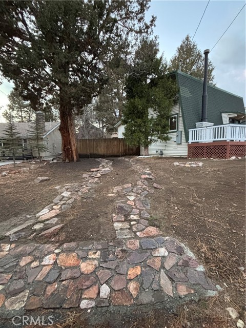 Detail Gallery Image 8 of 43 For 1027 Pine Mountain, Big Bear City,  CA 92314 - 3 Beds | 2/1 Baths