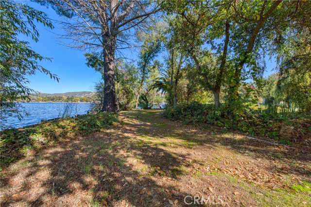 Detail Gallery Image 22 of 35 For 14051 - 14043 Lakeshore Dr #5 & 6,  Clearlake,  CA 95422 - 2 Beds | 2 Baths