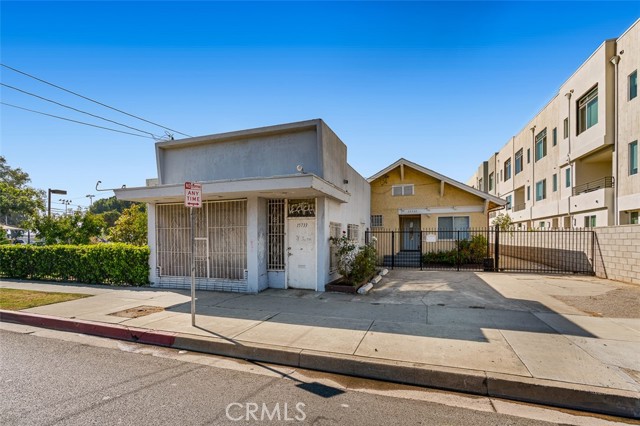 Detail Gallery Image 1 of 33 For 15731 S Normandie Ave, Gardena,  CA 90247 - – Beds | – Baths