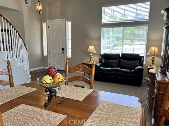 Detail Gallery Image 4 of 28 For 16187 Cousins Cir, Riverside,  CA 92503 - 5 Beds | 3 Baths