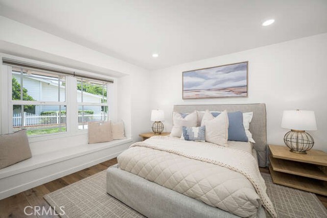 3221 Copa De Oro Drive, Los Alamitos CA: https://media.crmls.org/medias/a3f0bee1-e6a7-414d-873f-edb3e9acc26a.jpg